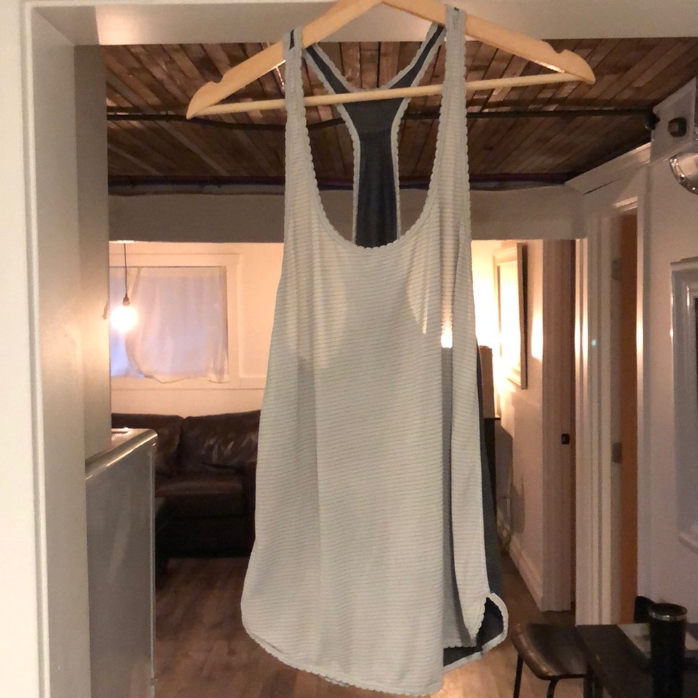 Lululemon Women’s Tank Top